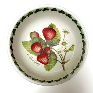 Portmerion 5 1/2” bowl Strawberry Fair